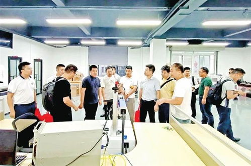 智造未來，共創(chuàng)共贏——寶安區(qū)機(jī)器人智能裝備行業(yè)協(xié)會(huì)企業(yè)分享會(huì)聚焦智能機(jī)器人銷售新機(jī)遇